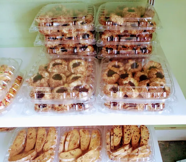 Almani's Glatt Kosher Catering