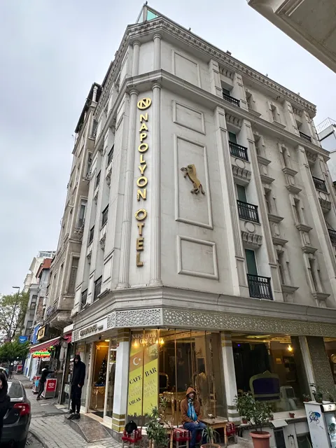 Napolyon Hotel