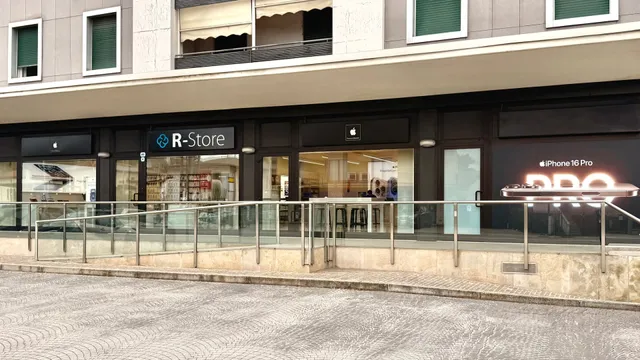 R-Store (ex Juice) Padova Via Venezia | Apple Premium Reseller e Centro Assistenza Autorizzato Apple