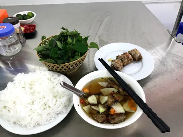 Bún Chả Xưa Hà Nội