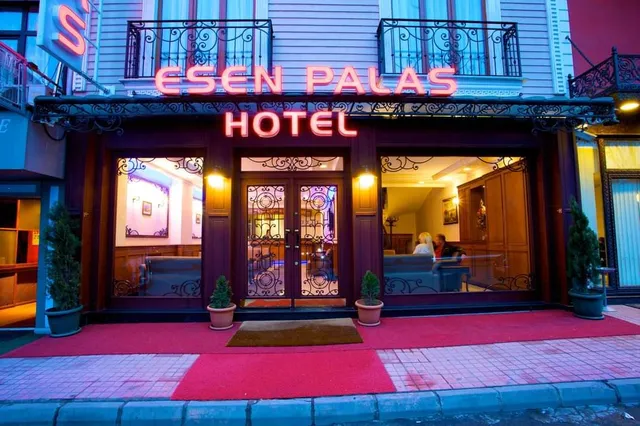 Hotel Esen Palas