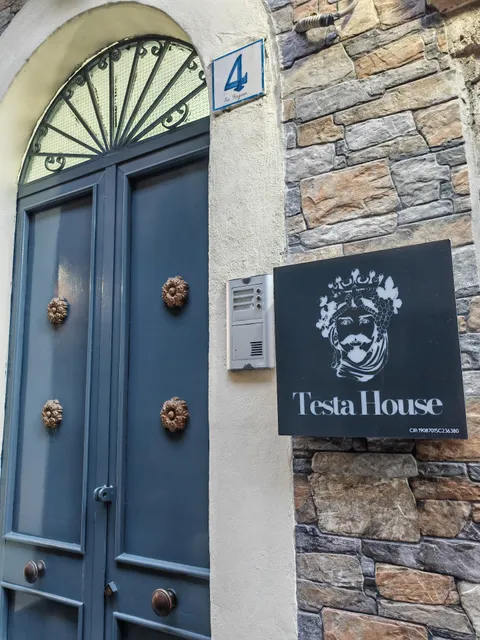 Testa House