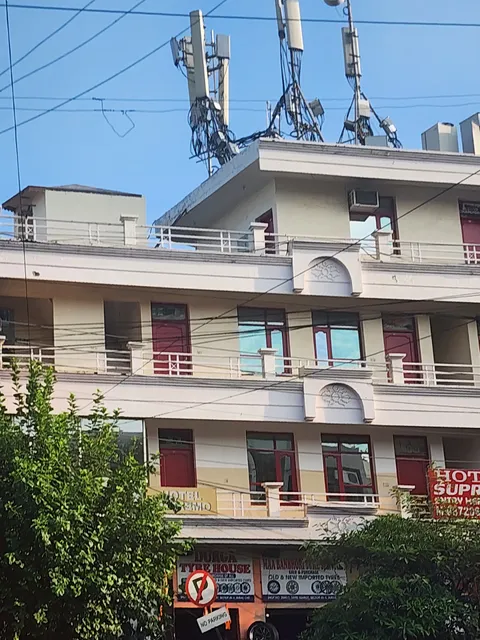 Hotel O Rajesh Palace