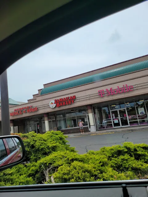 Pepper's Jamaican Bakery & Jerk