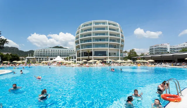 Green Nature Diamond Hotel