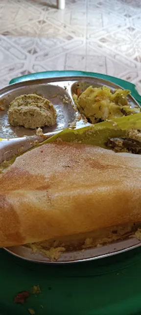 SRI MANJUNATHA DAVANAGERE BENNE DOSA PADDU CENTRE