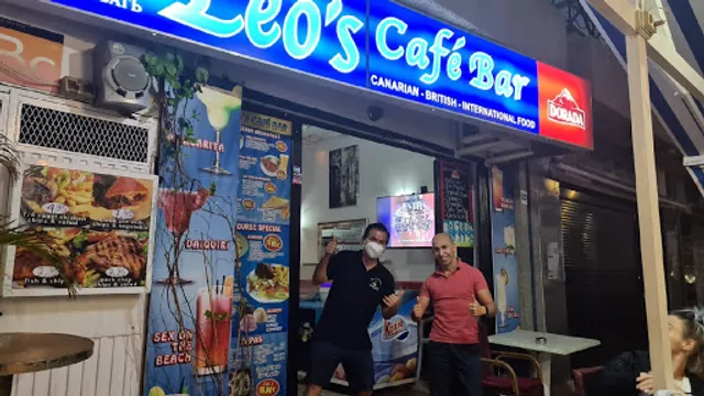 Leos Cafe Bar