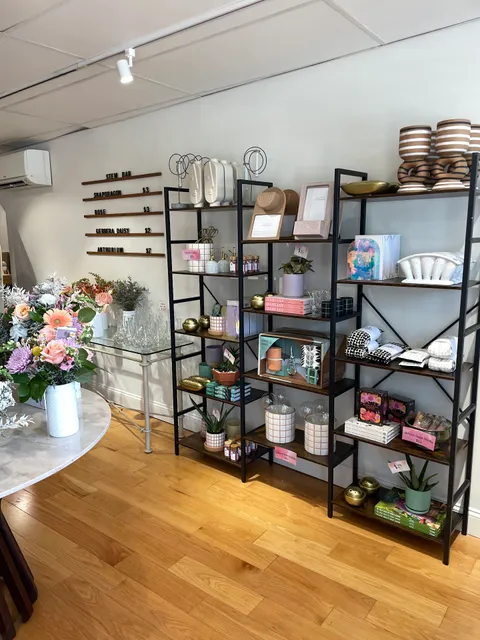 The Urban Botanist Wedding & Event Florist