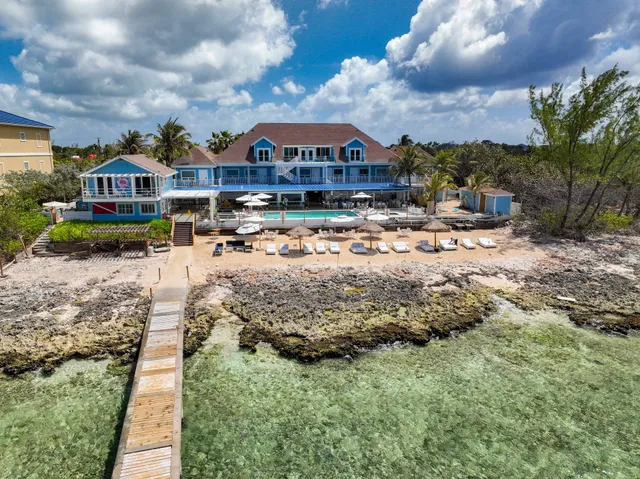 Cobalt Coast Grand Cayman Resort