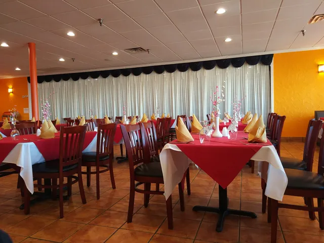 Harwood Crossings Shopping Center