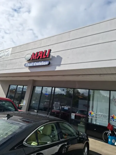 Mali Thai Cafe