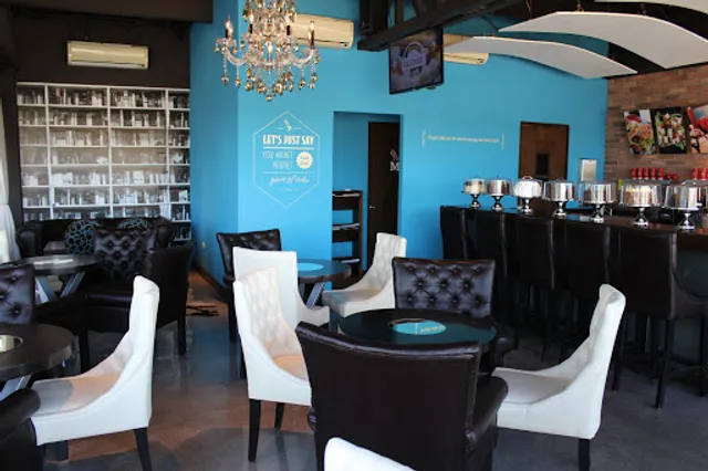 La Postrería 77 | San Pedro Plaza Colorines