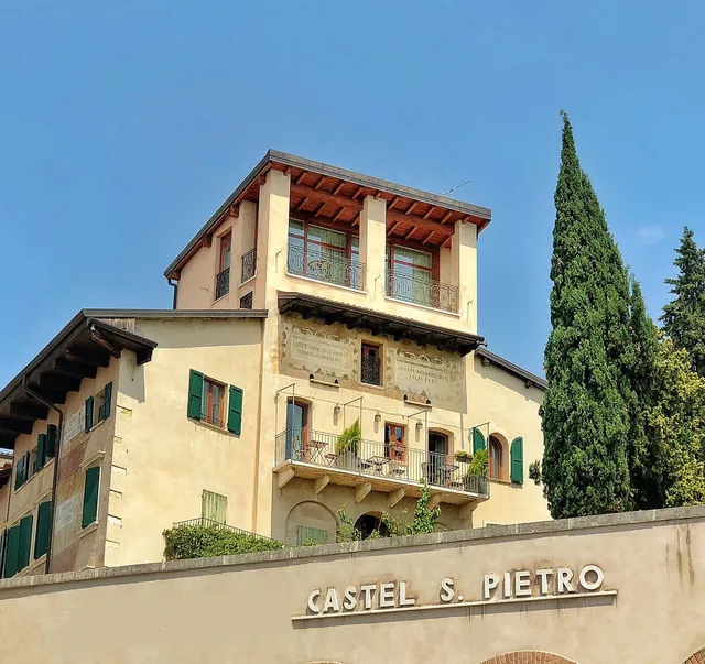 Relais colle san pietro