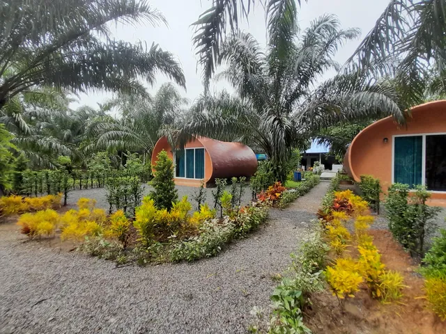 Khao Sok Saengtawan Resort And Camp