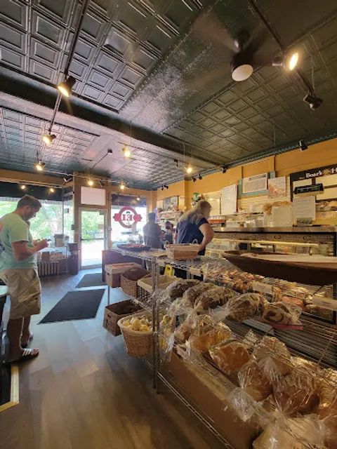 Oakmont Deli & Specialty Soups