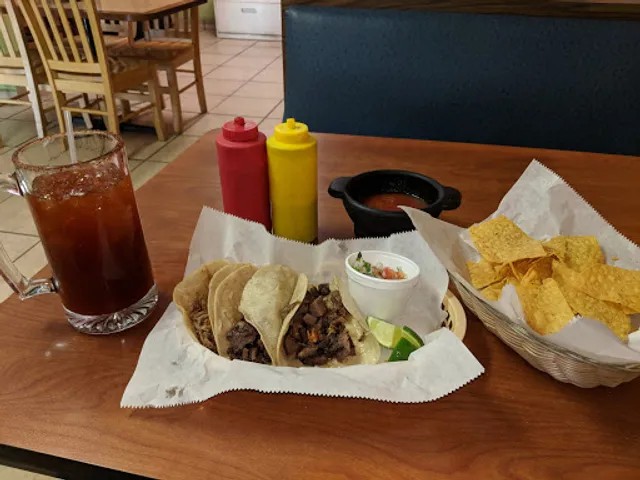 Tienda Carniceria y Taqueria Fiesta