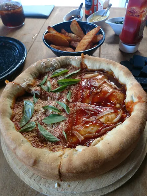 La Milagros Deep Dish Pizza