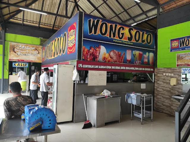 Ayam Bakar Dan Penyet Wong Solo