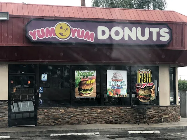 Yum Yum Donuts