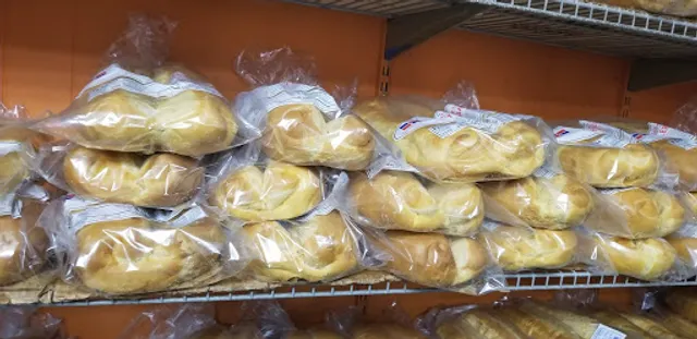 Dominicana Bakery