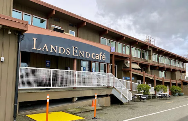Lands End Café