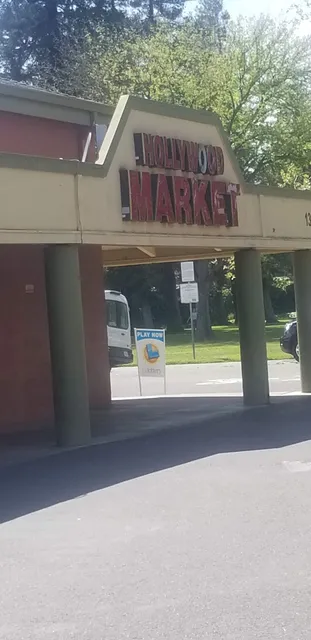Hollywood Super Market