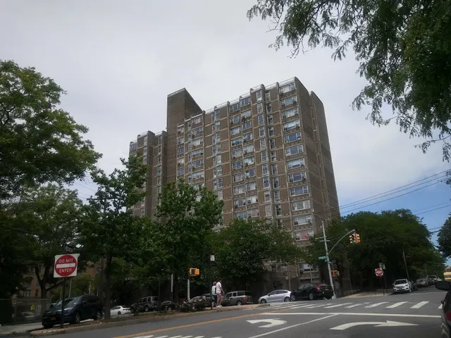 New York City Housing Authority Middletown Plaza Senior Center