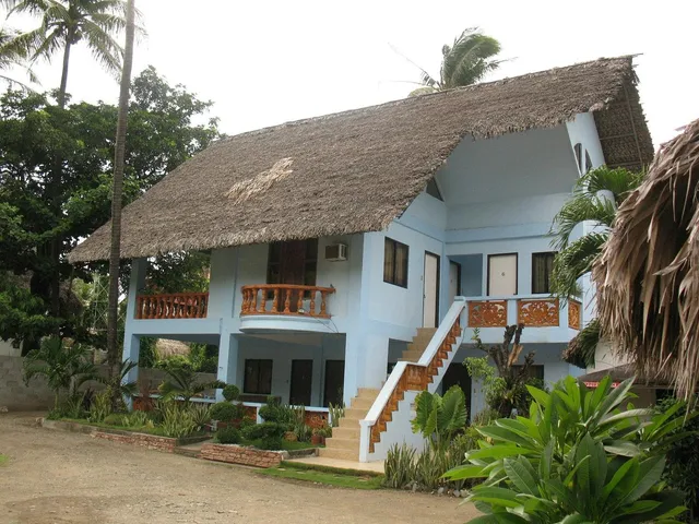 Keahana Beach Resort