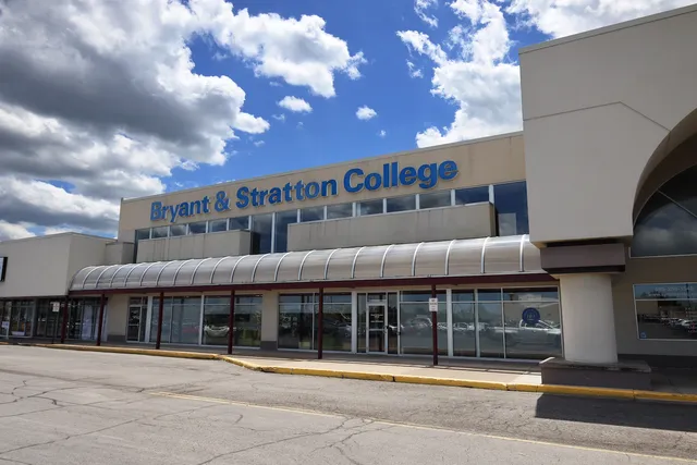 Bryant & Stratton College - Henrietta, NY Campus
