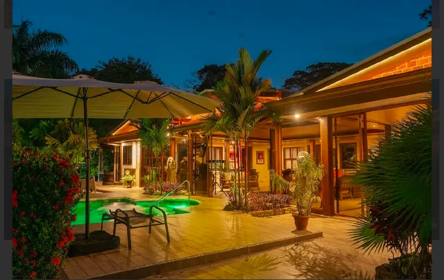 Peacock Country Estate