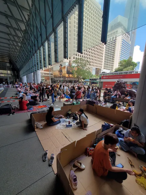 Queen's Road Central Public Toilet