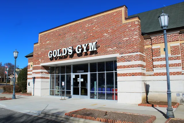 Gold's Gym Huntersville