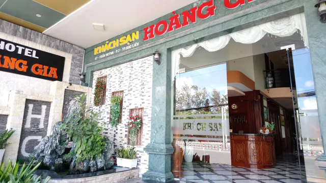 Khách Sạn Hoàng Gia