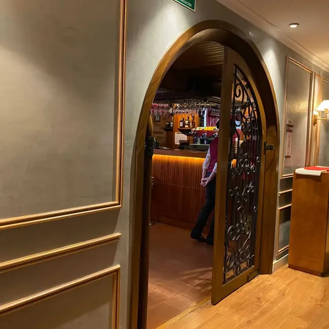 Restaurante SteakHouse Chez Ernest