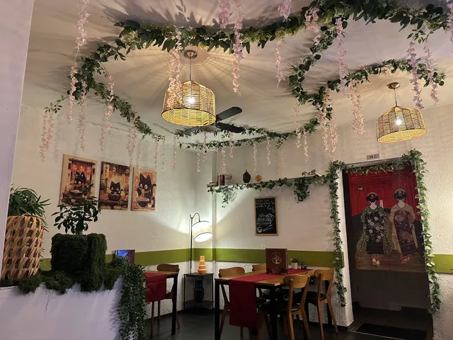 Bonsai Japanese & Thai