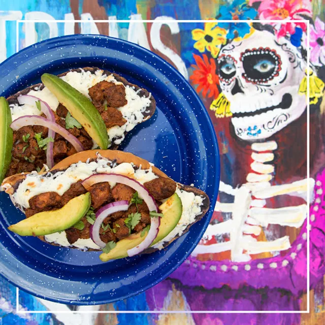 Catrinas Chilaquiles TEC