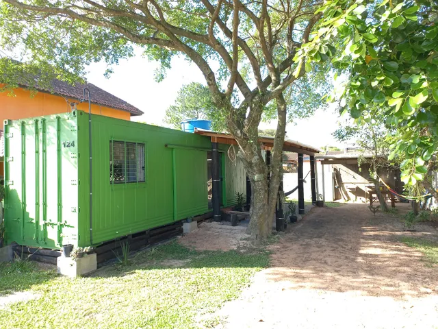 Jardim Samambaia, Casa container