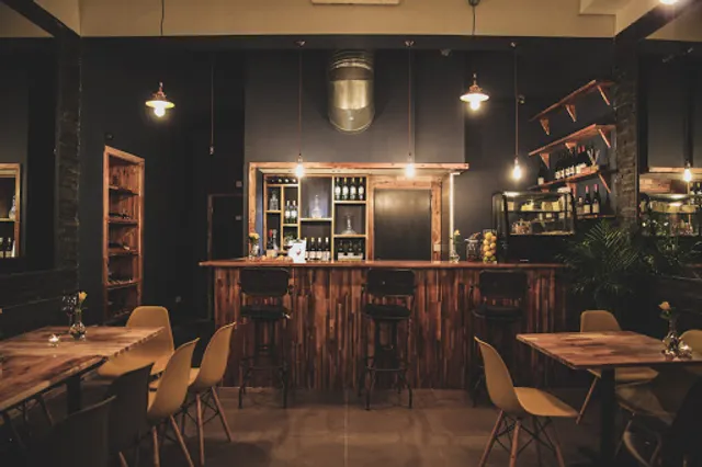 Decant Wine and Cheese Bar