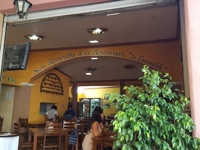 Restaurante "La Escondida"