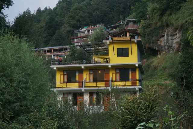 Firefly Hostel & Cafe