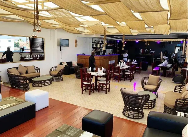 TRIBUS ROOF TOP BAR E LOUNGE