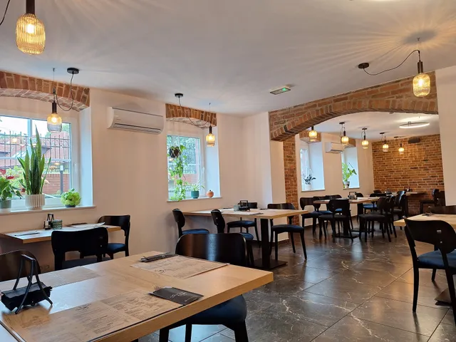 Bon Żur Restauracja & Noclegi