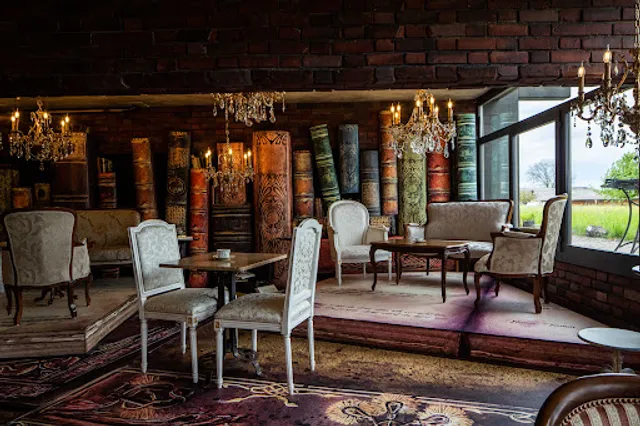 ZUM HUTMACHER - DAS LOKAL