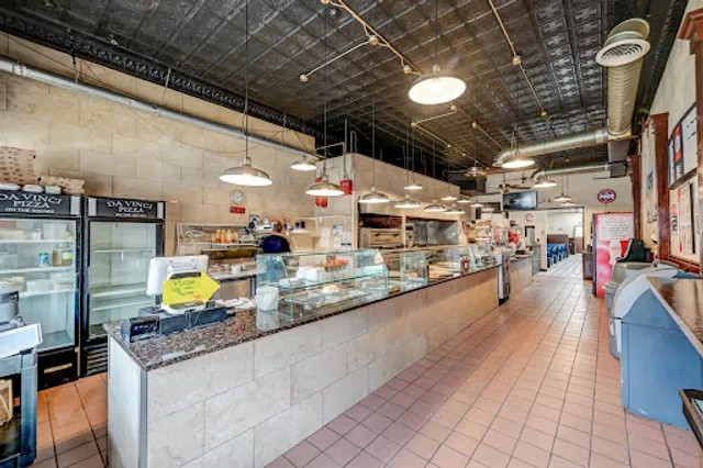 DaVinci Pizza on the Square