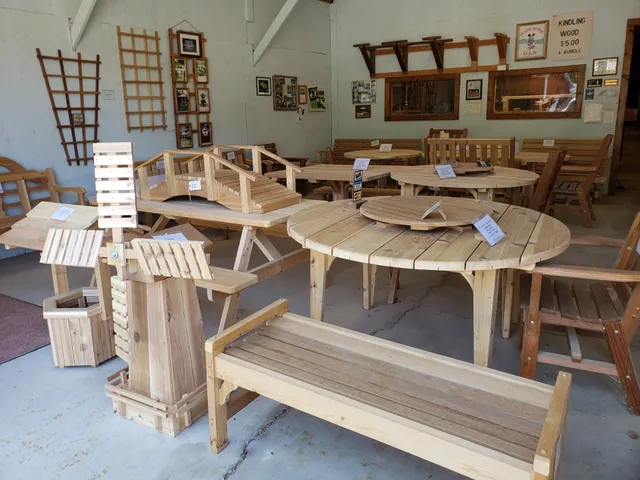 Fox's Lawn Furniture