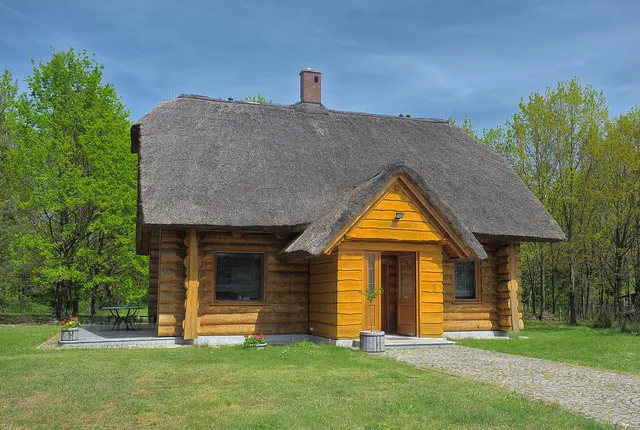 DOM POD SOSNAMI AGROTURYSTYKA