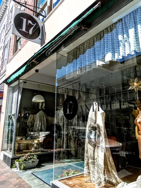 17 E Beverley Antiques