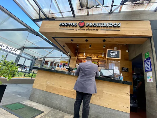 Frutos Prohibidos - MEDICA SUR