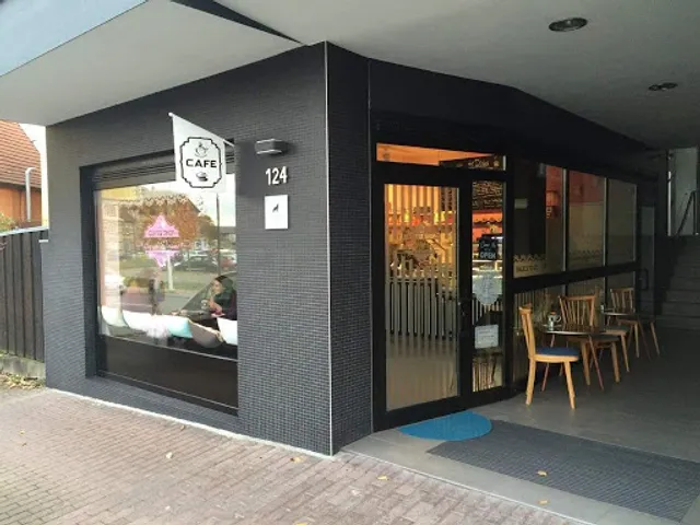 Sweet Dreams Coffeeshop u. Cupcakery