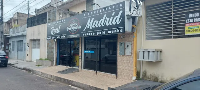 Real Madrid Panificadora e Confeitaria - Coroado